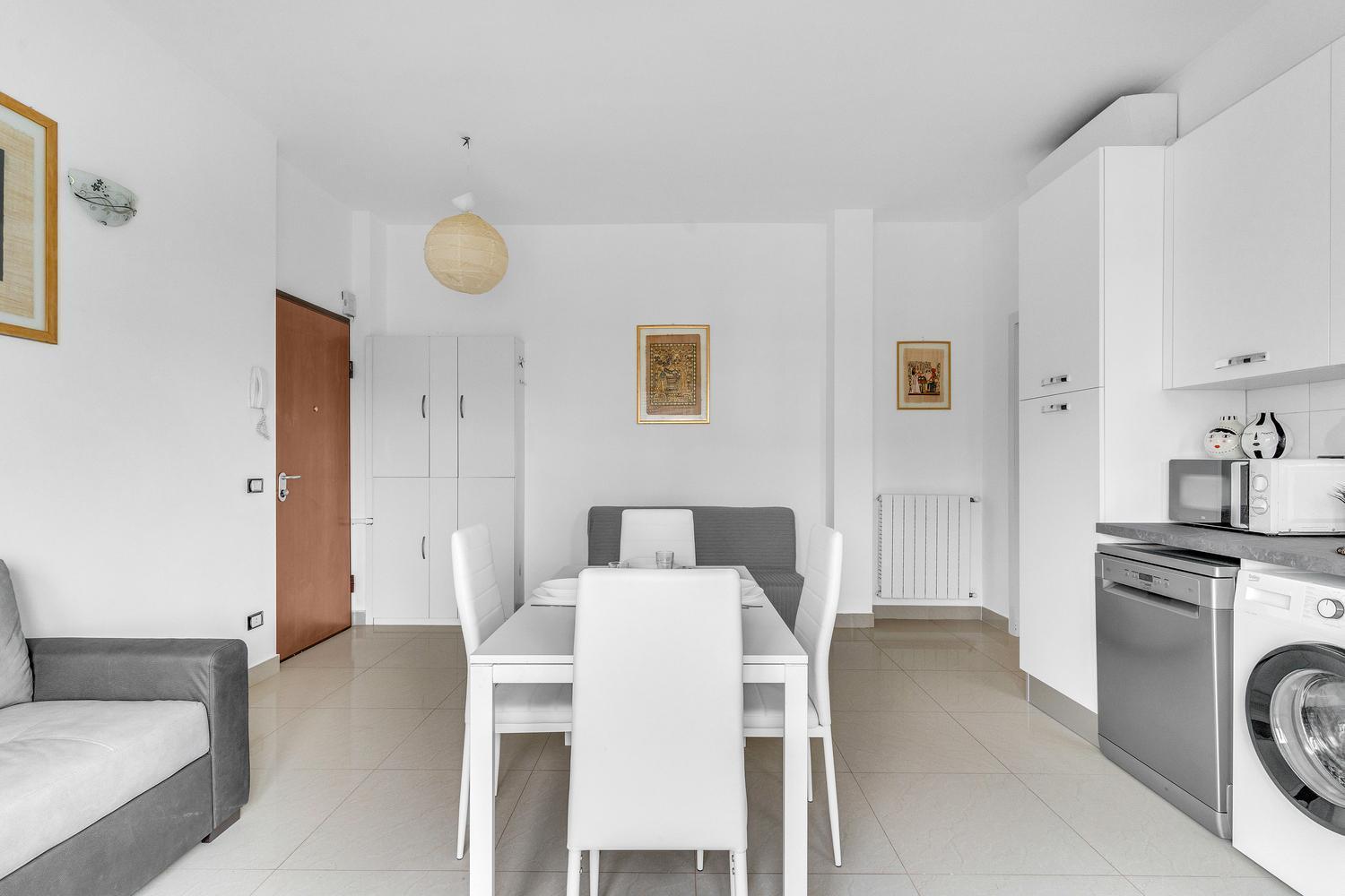 Rog27-Large Apartment With Transport Close To Home- Milan Exterior photo